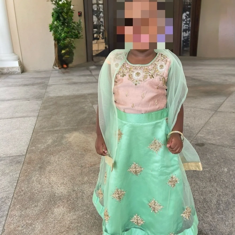 Lehenga Choli,traditional Indian Green & Gold 3pc Dress Needs Cleaning